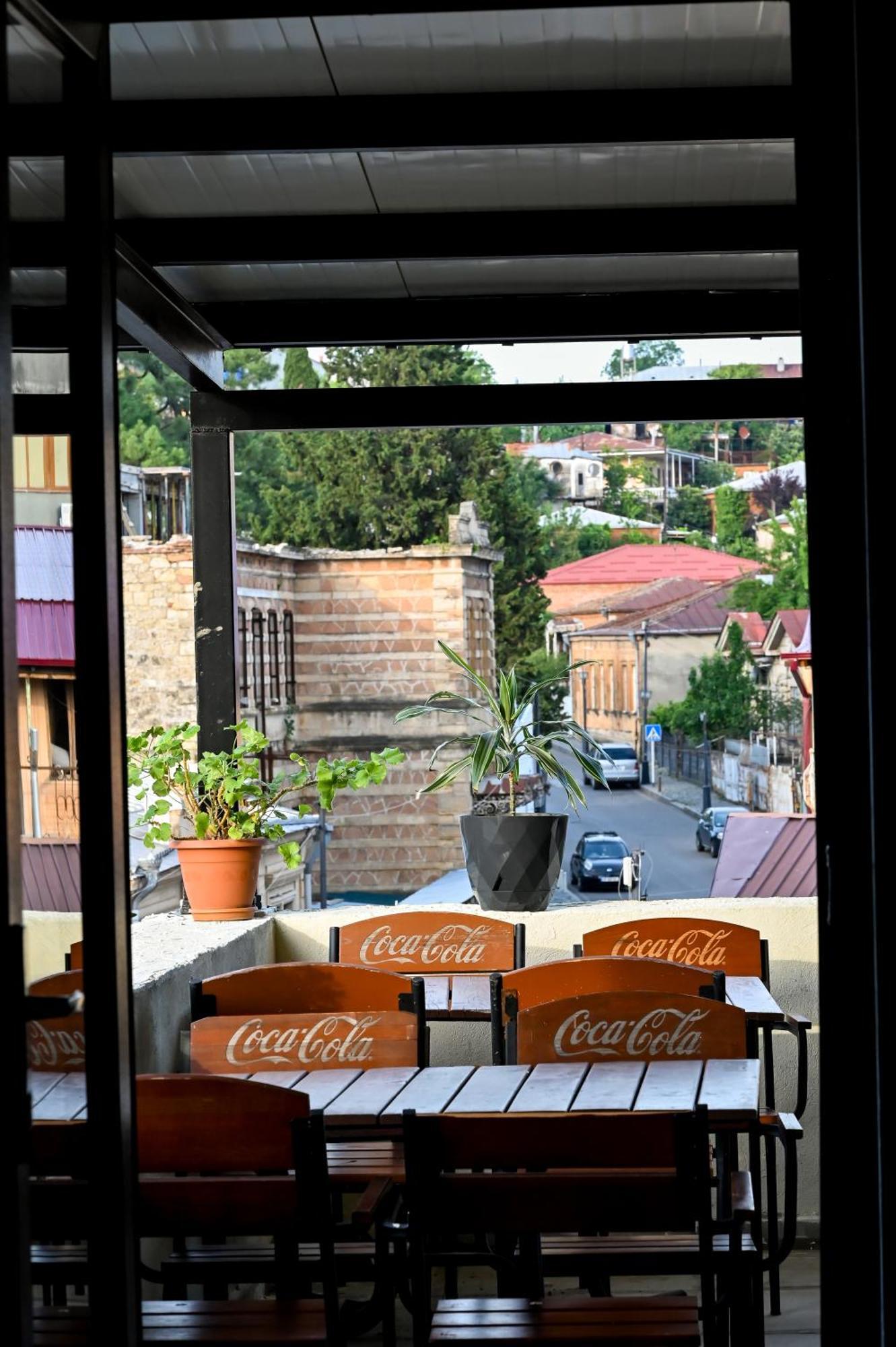 Starhostel Kutaisi Eksteriør billede