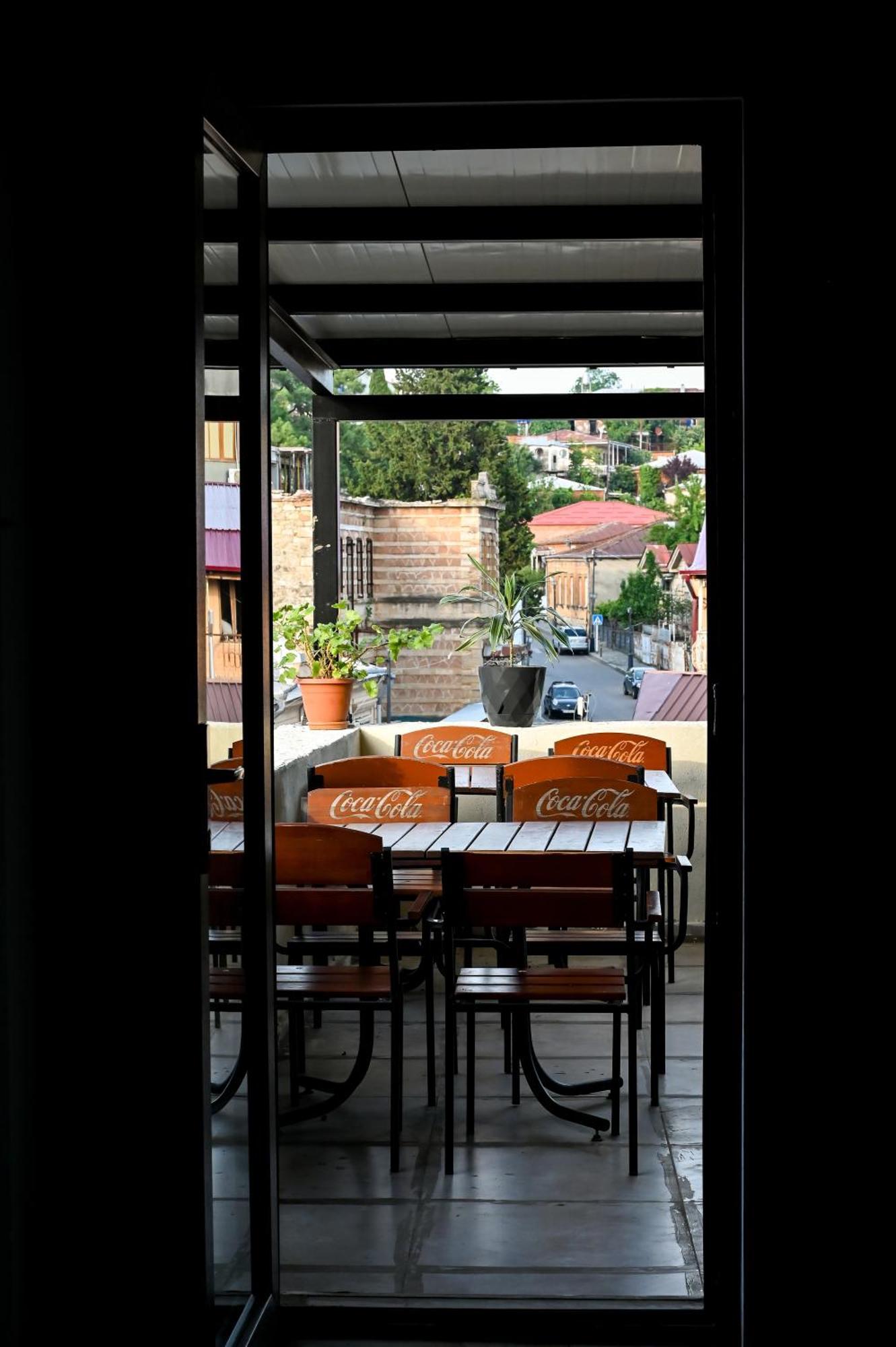 Starhostel Kutaisi Eksteriør billede